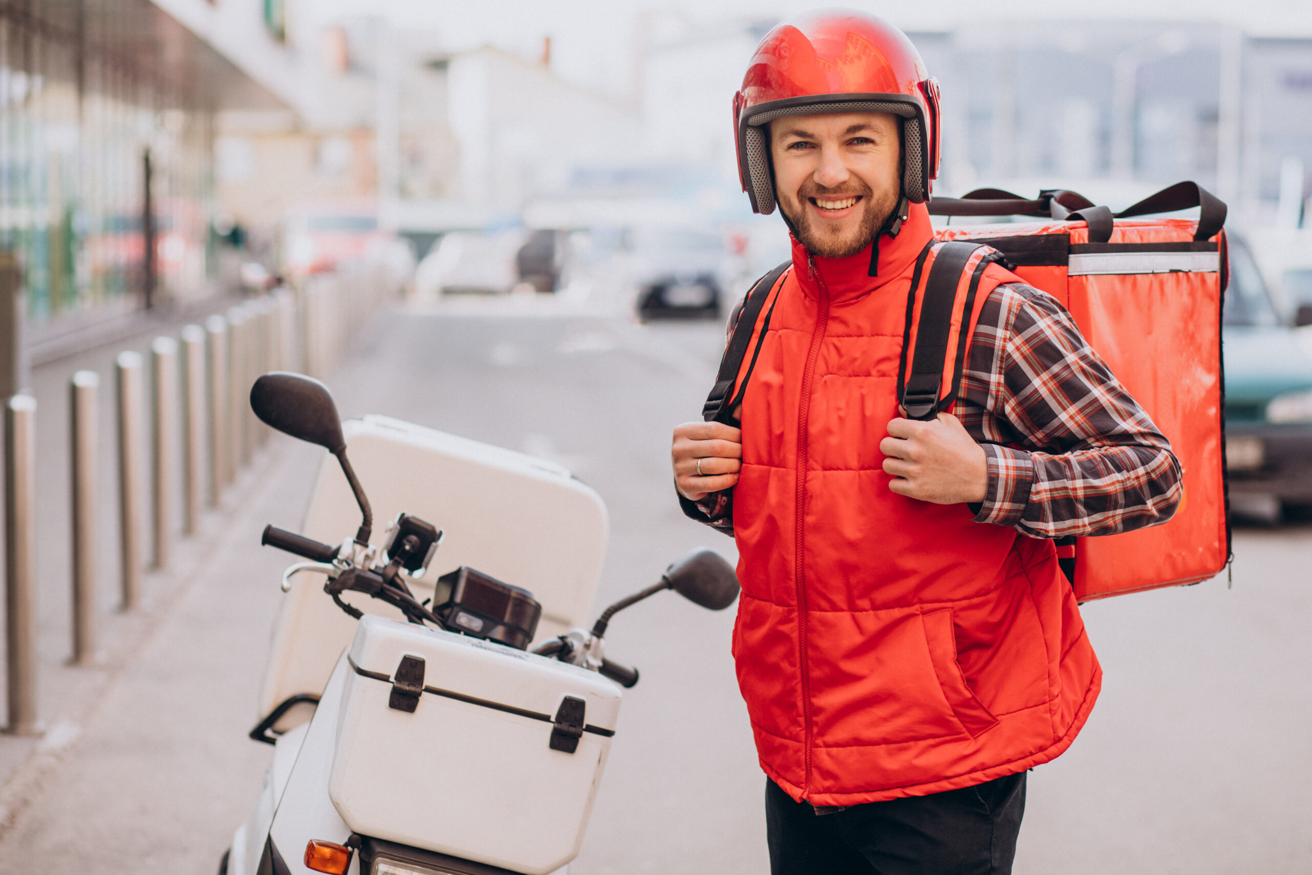 Food Delivery Boy Delivering Food On Scooter - PV Assessoria Contábil | Contabilidade no Rio de Janeiro